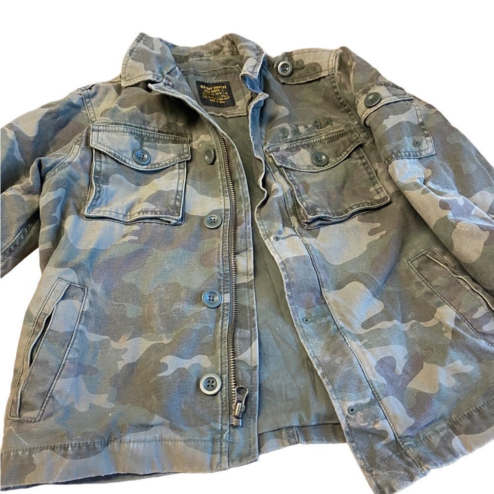 Old navy  Surplus regulation issue A boys camp jacket perfect condition size sm